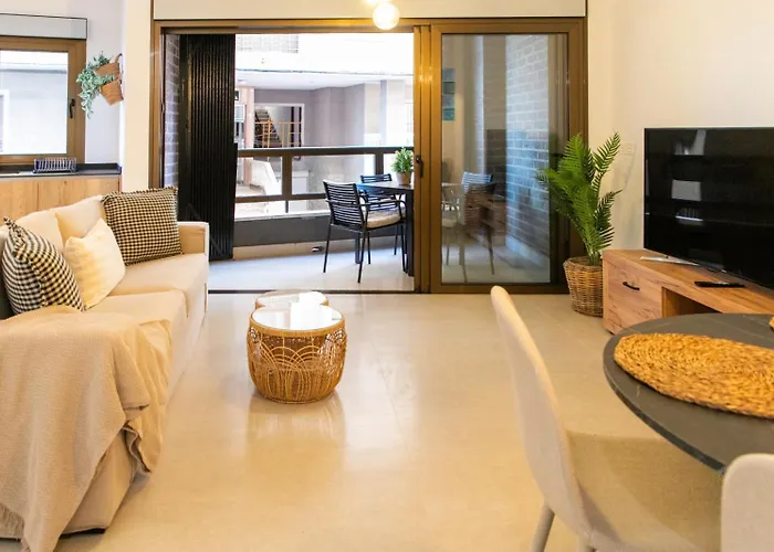 Primera Linea De Playa * טורבייחה